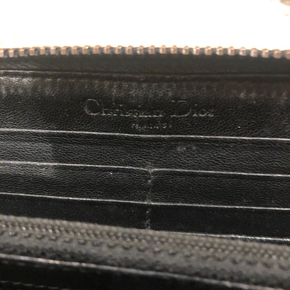 Dior Vintage Wallet - Picture 4 of 6